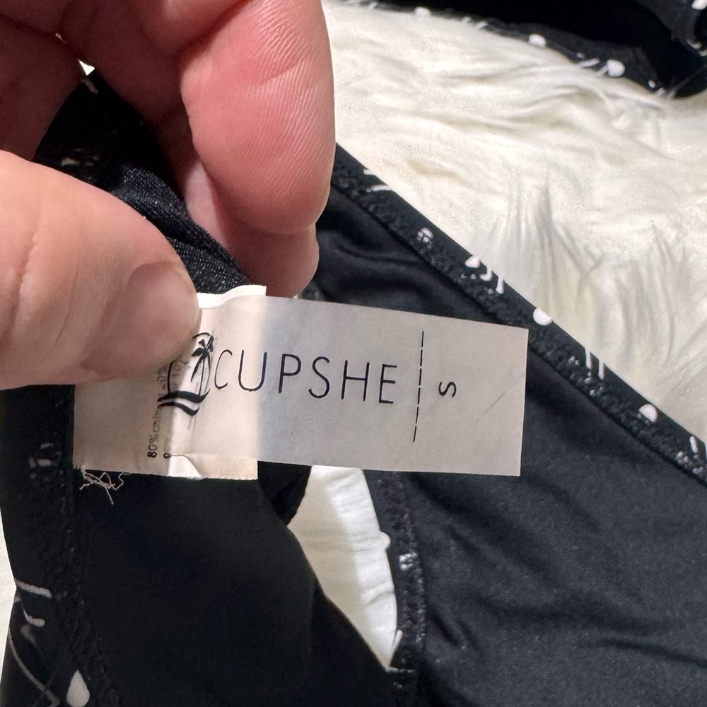 Cupshe black bikini size S - Picture 4 of 4